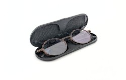 Lunettes de lecture plates mates havane dans un étui magnétique en métal +1.00