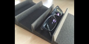 Schuimrubberinleg voor zonnebrillen donkergrijs, snijdbaar