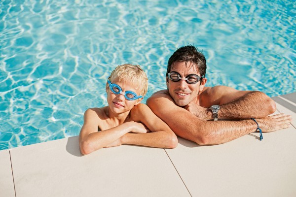 De zwembril: (bijna) net zo belangrijk als een zonnebril